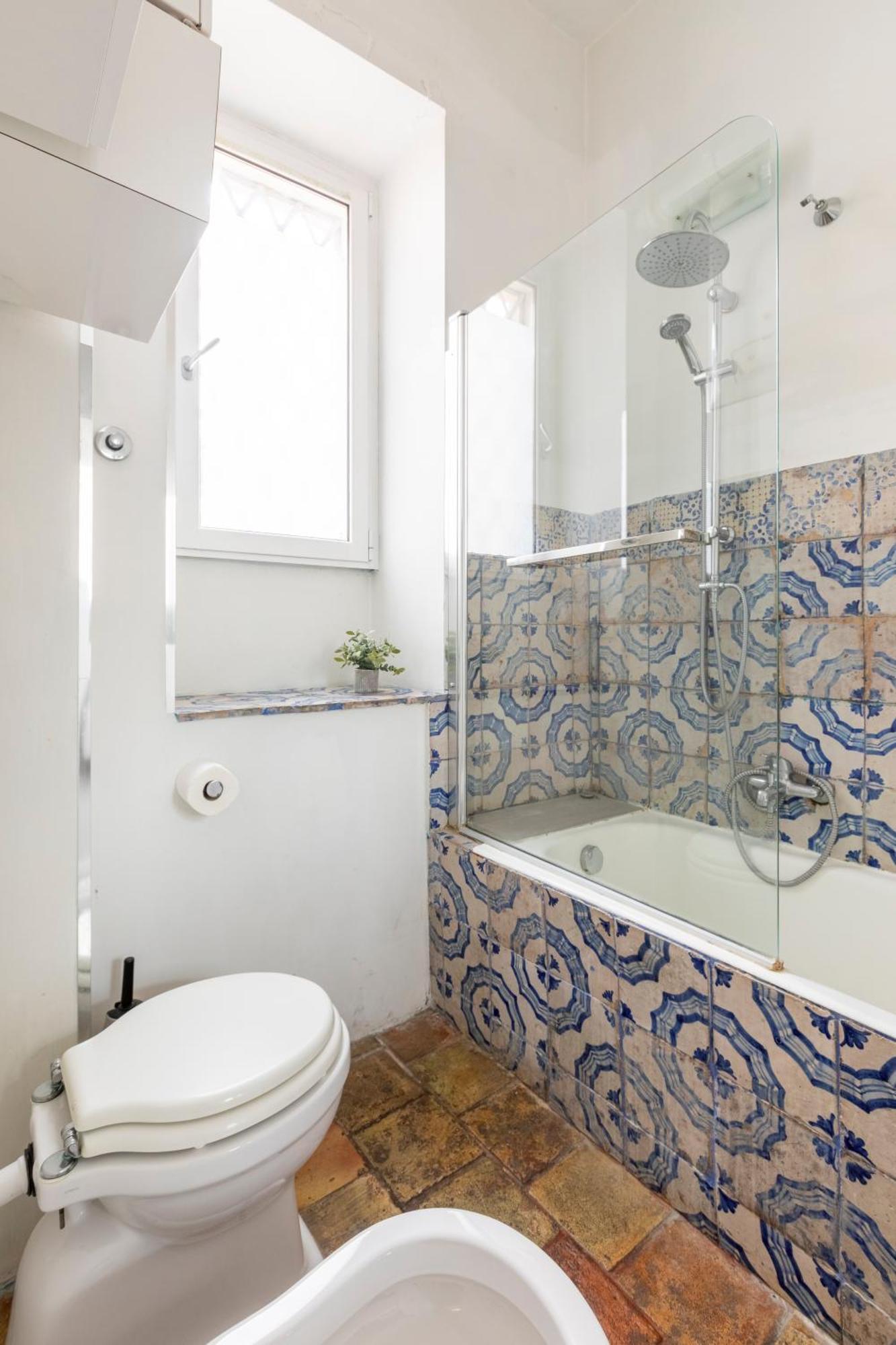 Colosseo Apartment- Heart Of Rione Monti Rome Bagian luar foto