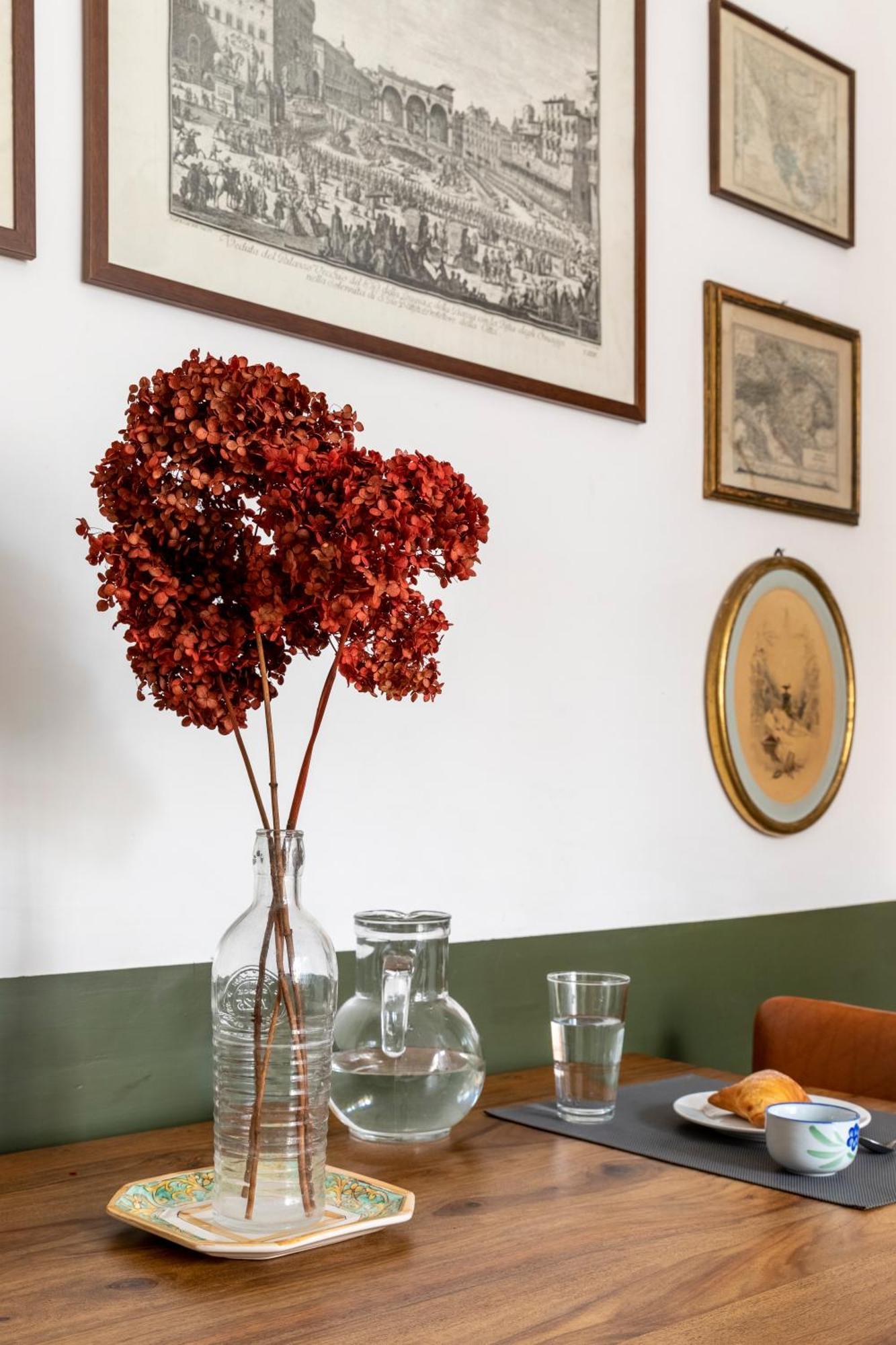 Colosseo Apartment- Heart Of Rione Monti Rome Bagian luar foto